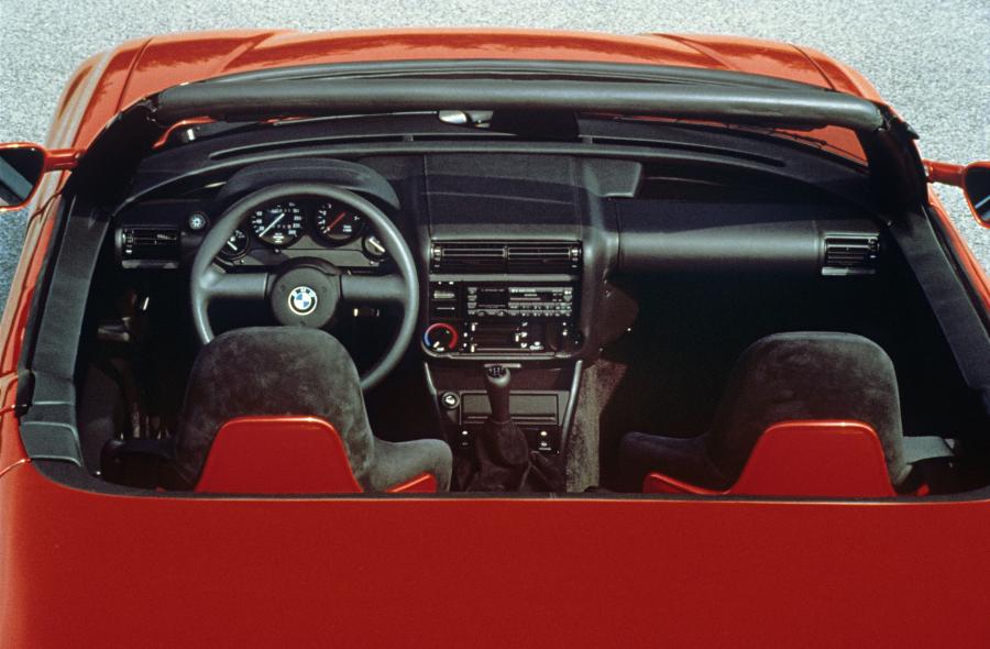 Интерьер BMW Z1 (E30) 1988 года  (фото 68 из 88)